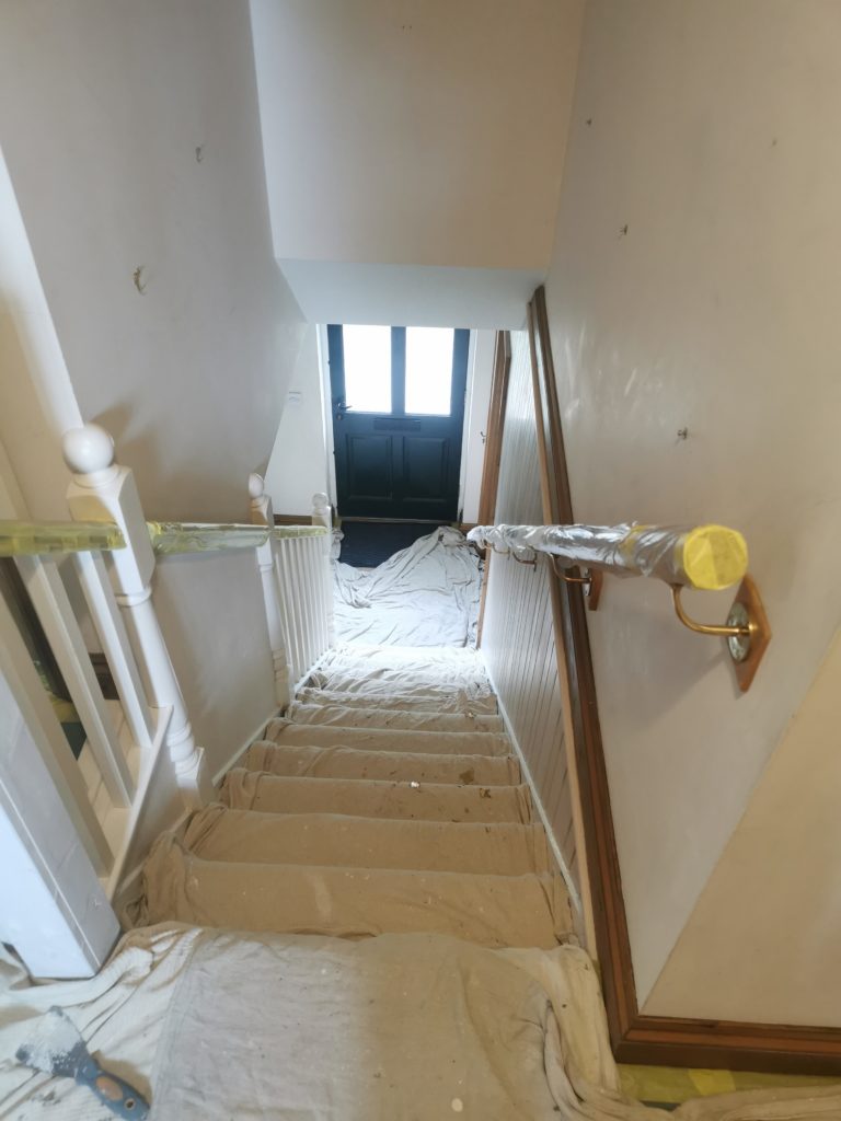 HallwaysStairsLanding Before 3